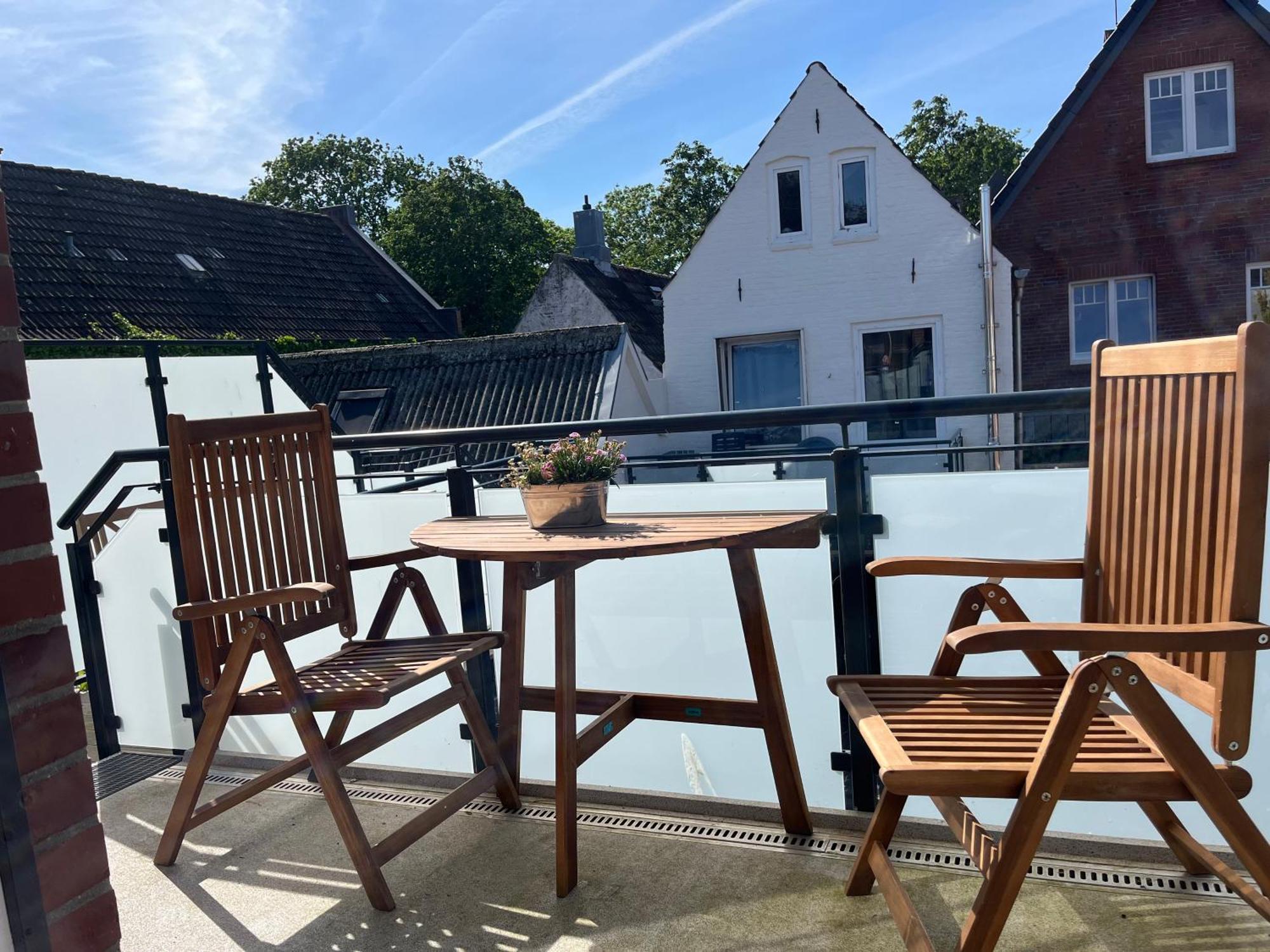 Loftwohnung 2 Simmerdeis An Der Gracht Friedrichstadt Esterno foto