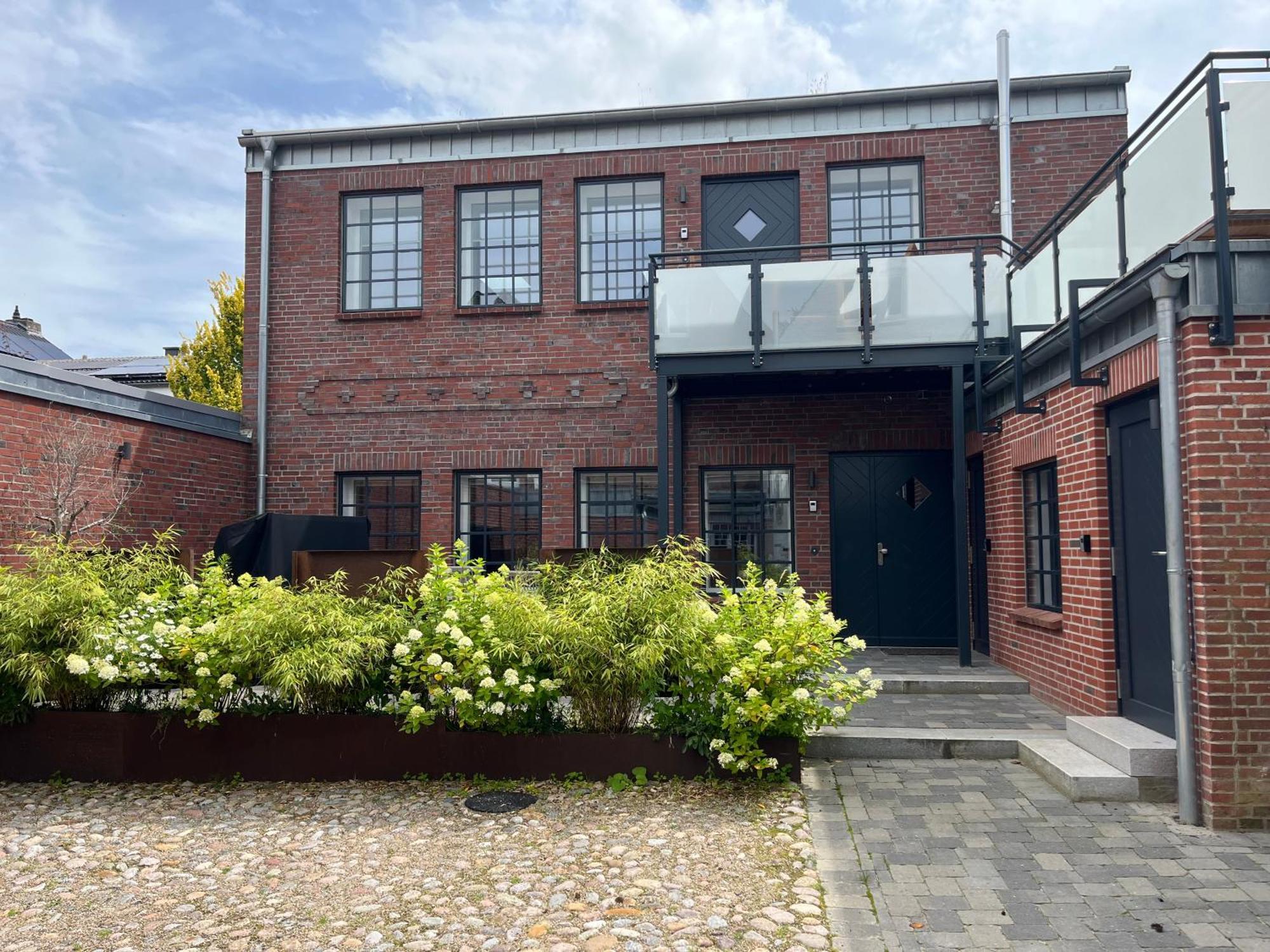 Loftwohnung 2 Simmerdeis An Der Gracht Friedrichstadt Esterno foto
